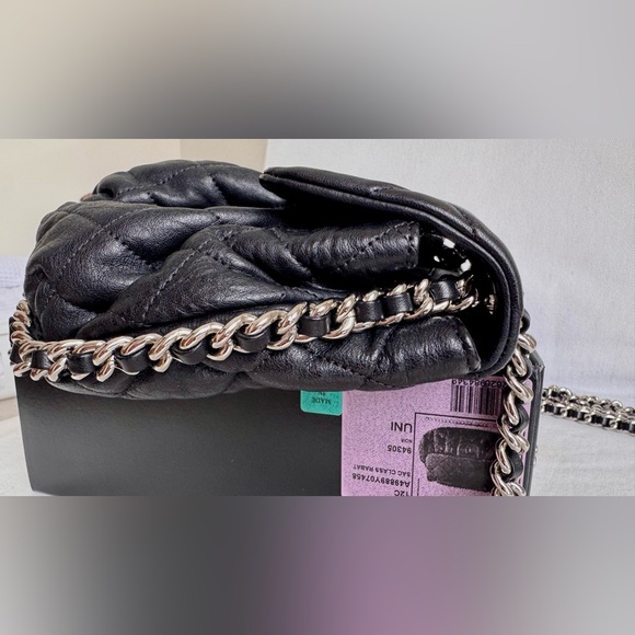 CHANEL Chain Around Bag - Picture 7 of 16